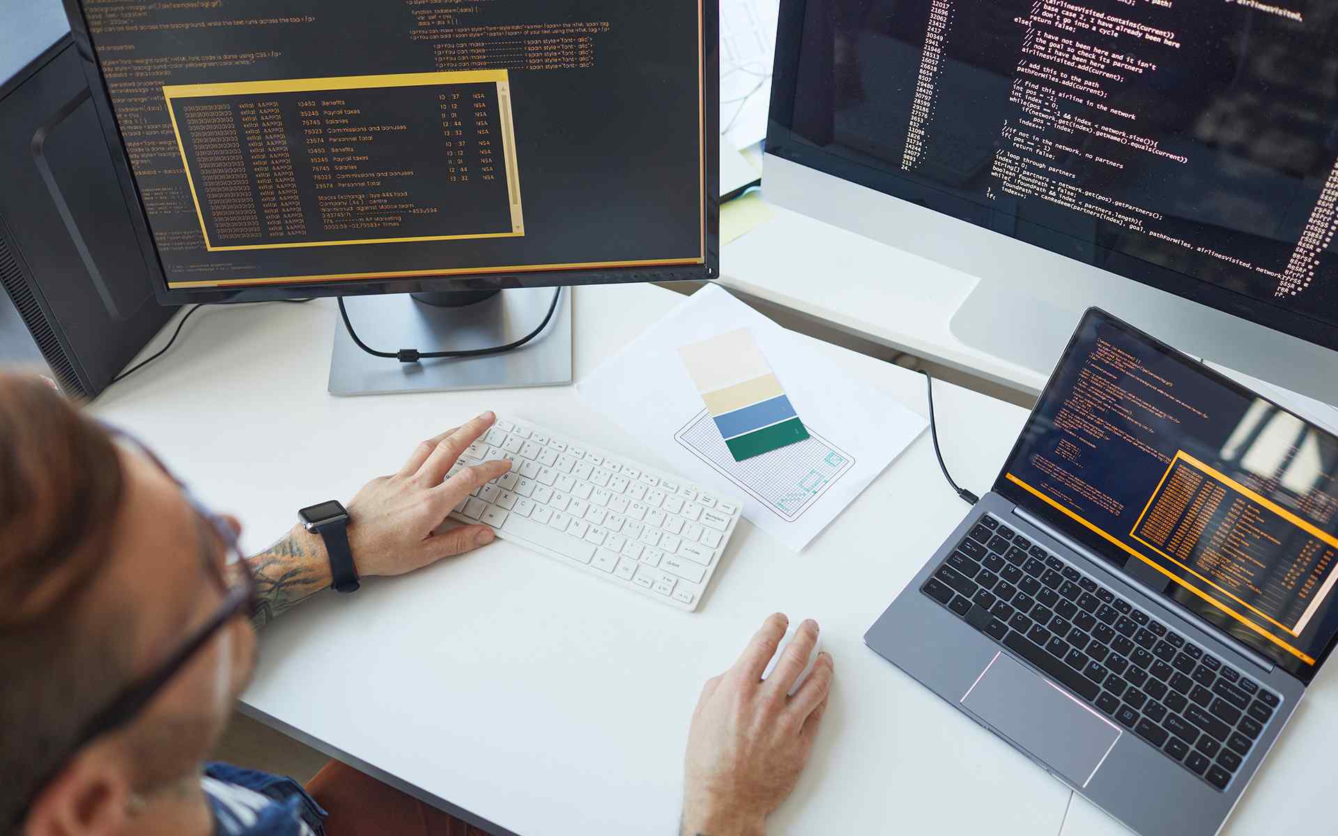 https://codesurgetechnologies.com/wp-content/uploads/2018/09/post_09.jpg